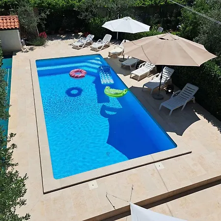 Apartment In - Istrien 51060